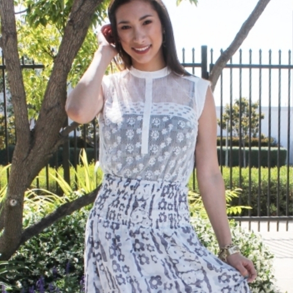 Cabi Prudence Lace Sleveless Top Ivory Size Medium - Picture 1 of 6